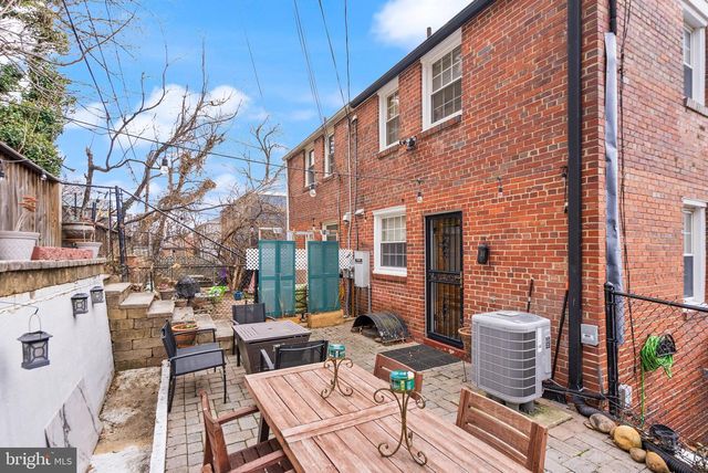 3707 KEMPER RD, Arlington, VA 22206