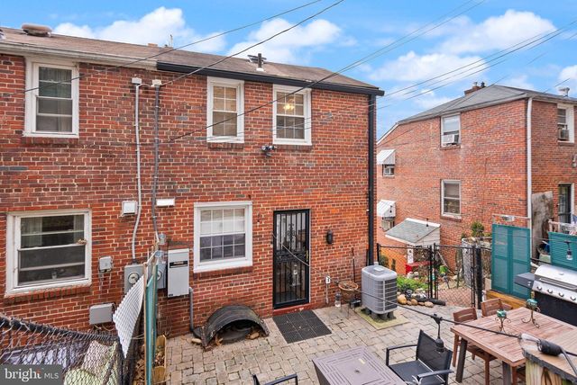 3707 KEMPER RD, Arlington, VA 22206