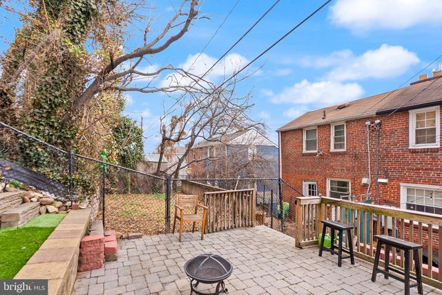 3707 KEMPER RD, Arlington, VA 22206