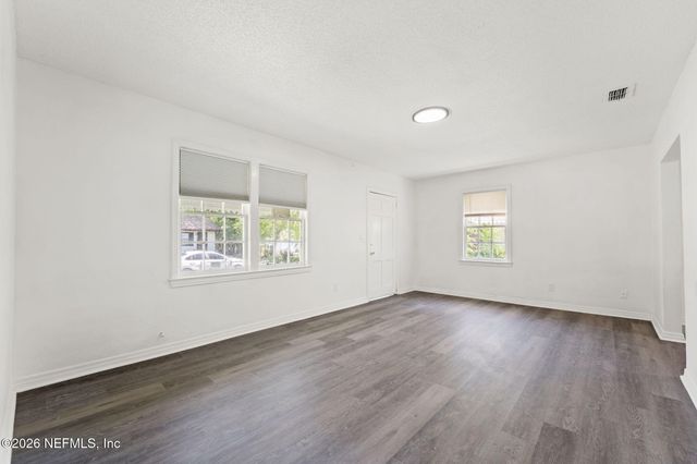 3142 3RD ST Circle S, Jacksonville, FL 32254