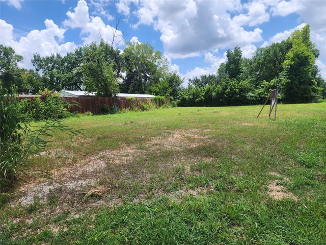 5518 Dean Street, Houston, TX 77039