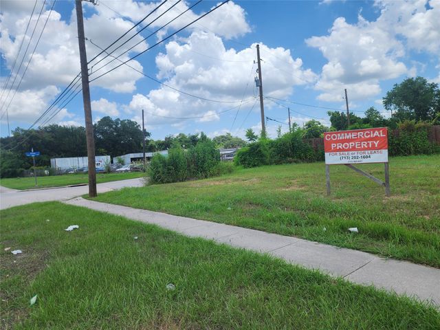 5518 Dean Street, Houston, TX 77039