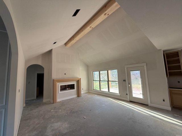 10 Crescent Cove, Ward, AR 72176