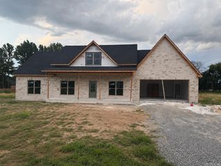 10 Crescent Cove, Ward, AR 72176