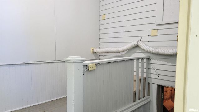 111 S Wilmington Avenue, Orient, IL 62874