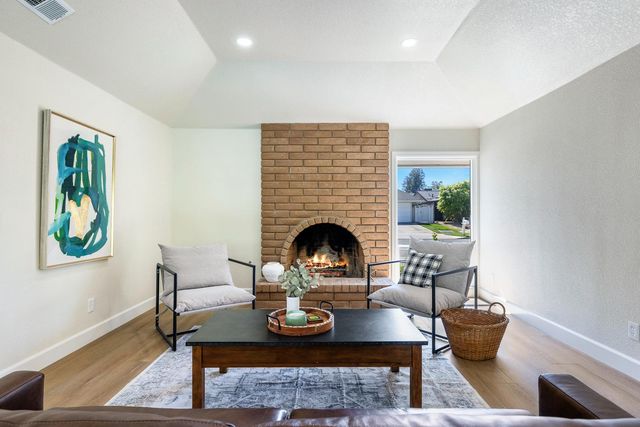 6459 N Tamera Avenue, Fresno, CA 93711