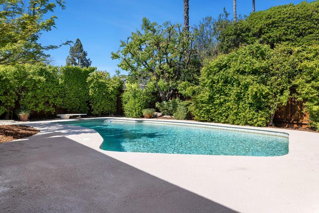 6459 N Tamera Avenue, Fresno, CA 93711