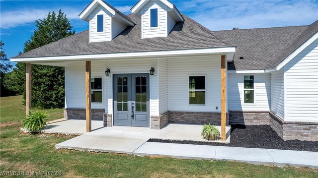 103742 S 4650 Road, Sallisaw, OK 74955