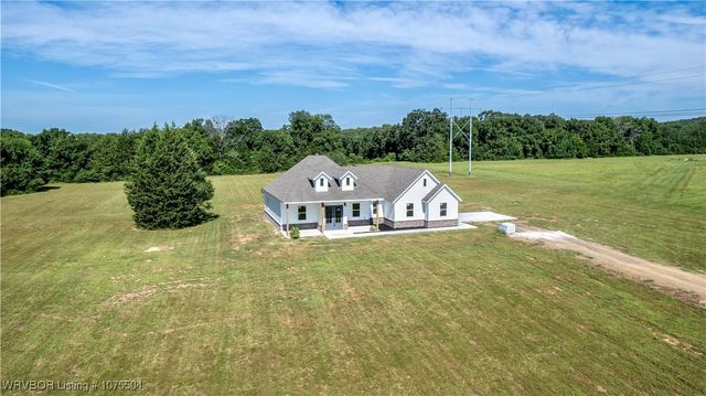 103742 S 4650 Road, Sallisaw, OK 74955