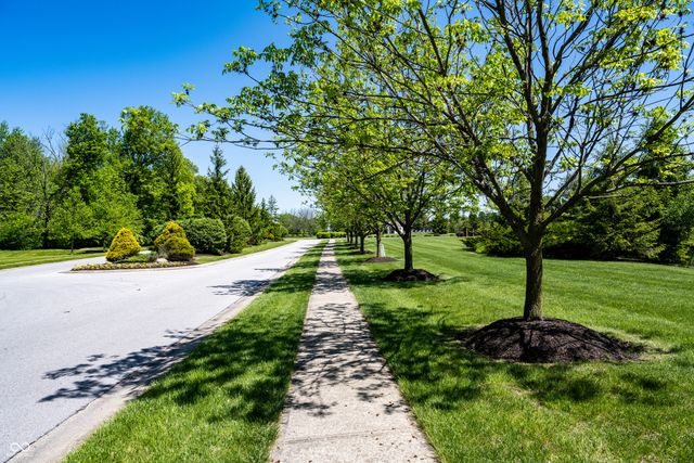 10358 River Park Way, Brownsburg, IN 46234