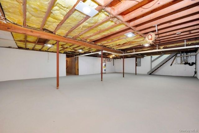 59 Nelson Road, Selden, NY 11784