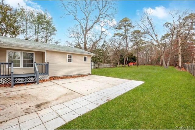 59 Nelson Road, Selden, NY 11784