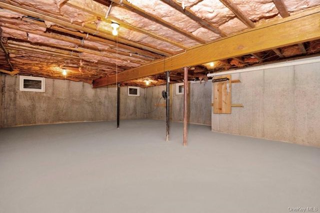 59 Nelson Road, Selden, NY 11784