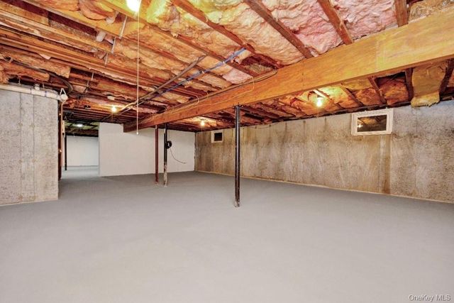 59 Nelson Road, Selden, NY 11784