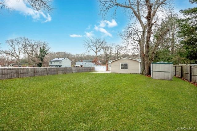 59 Nelson Road, Selden, NY 11784