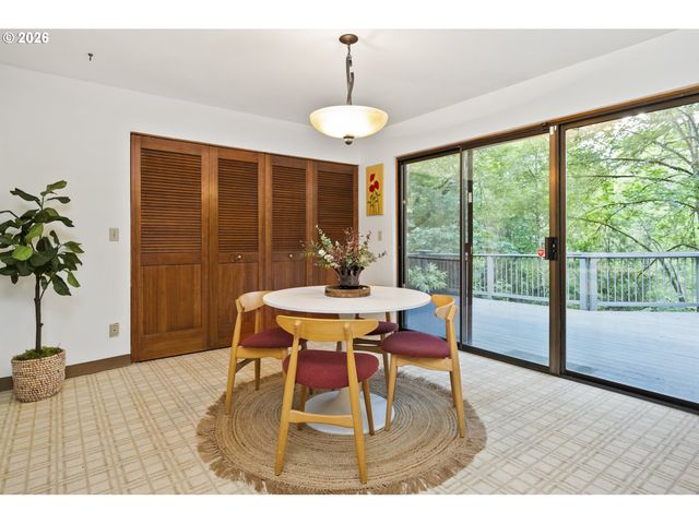 4495 Se ALDERCREST Rd, Milwaukie, OR 97222