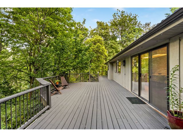 4495 Se ALDERCREST Rd, Milwaukie, OR 97222