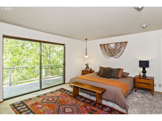 4495 Se ALDERCREST Rd, Milwaukie, OR 97222