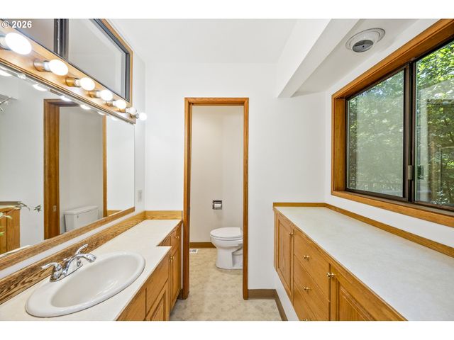4495 Se ALDERCREST Rd, Milwaukie, OR 97222