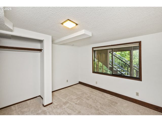 4495 Se ALDERCREST Rd, Milwaukie, OR 97222