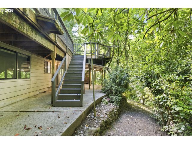 4495 Se ALDERCREST Rd, Milwaukie, OR 97222