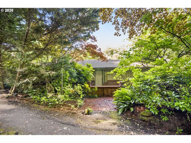 4495 Se ALDERCREST Rd, Milwaukie, OR 97222