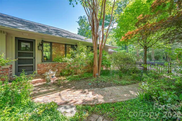 484 Sourwood Ridge Road, Tryon, NC 28782