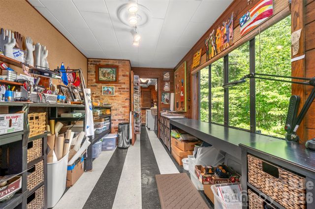484 Sourwood Ridge Road, Tryon, NC 28782
