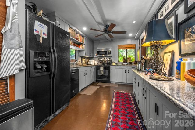 484 Sourwood Ridge Road, Tryon, NC 28782