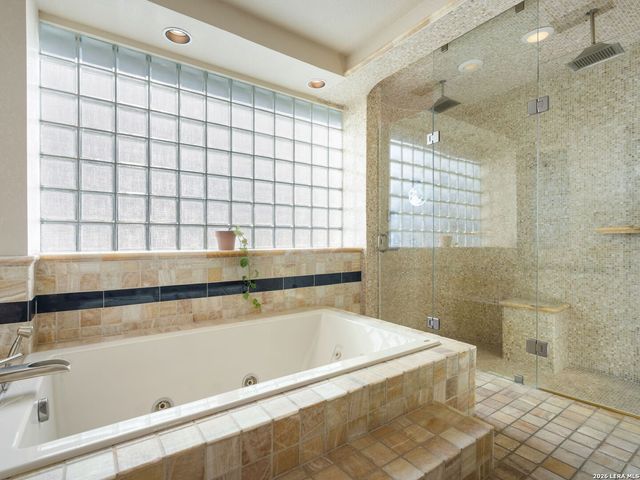 3 Birnam Oaks, San Antonio, TX 78248