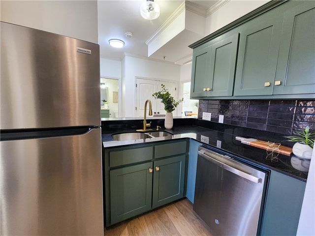 1115 N Leverett Avenue 104, Fayetteville, AR 72703