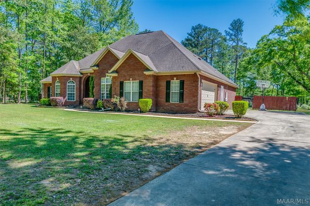4250 MILLWOOD Lane, Millbrook, AL 36054