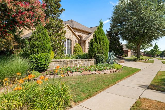 2900 Blue Heron Drive, Mesquite, TX 75181