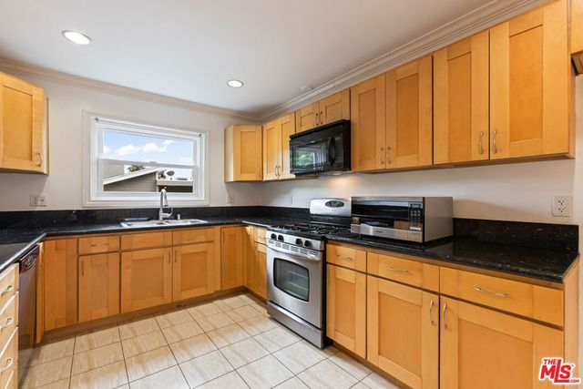 1226 Franklin Street 4, Santa Monica, CA 90404