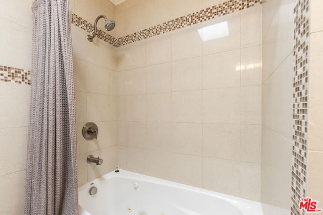 1226 Franklin Street 4, Santa Monica, CA 90404