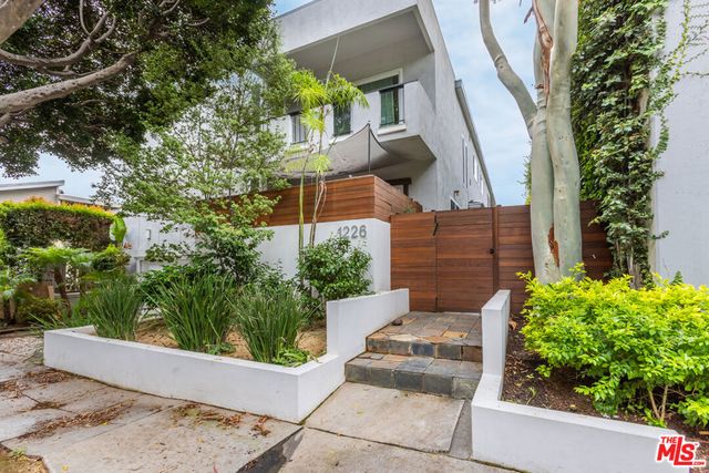 1226 Franklin Street 4, Santa Monica, CA 90404