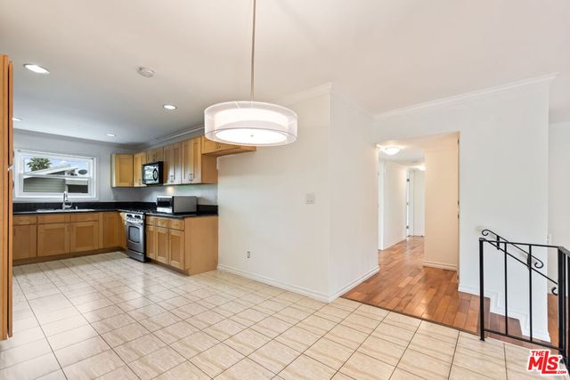 1226 Franklin Street 4, Santa Monica, CA 90404