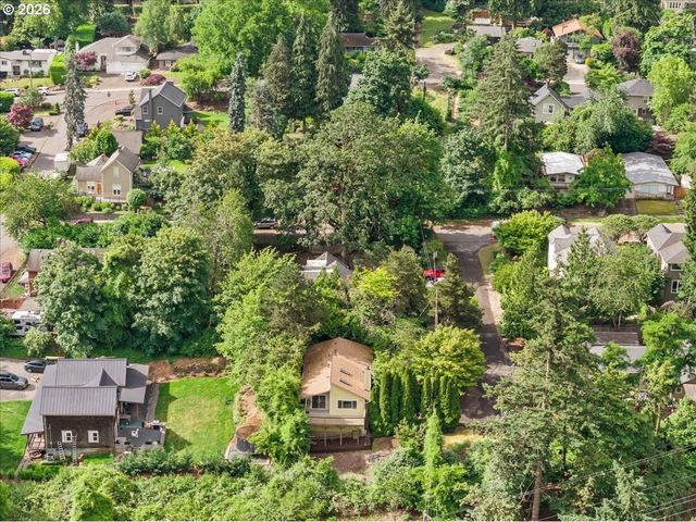 16148 PEARCY St, Lake Oswego, OR 97034