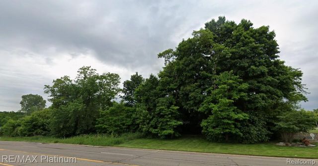 0 S Saginaw / Pepperwood Street, Grand Blanc Charter Township, MI 48439
