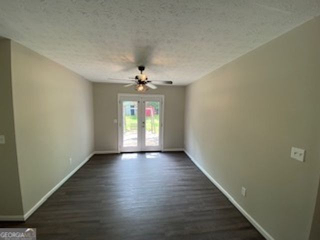 351 Meadow Trace Drive, Auburn, GA 30011