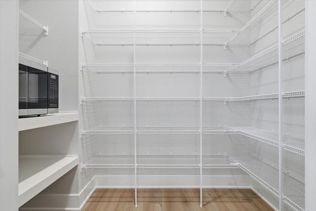 325 S Walnut Drive, Norwalk, IA 50211