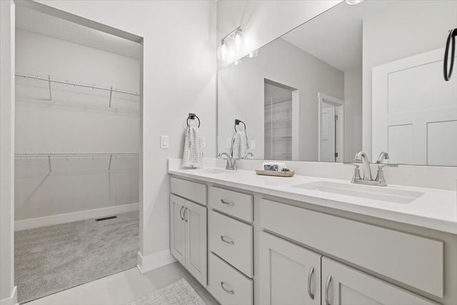 325 S Walnut Drive, Norwalk, IA 50211