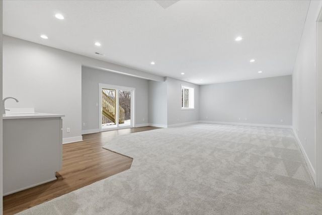 325 S Walnut Drive, Norwalk, IA 50211