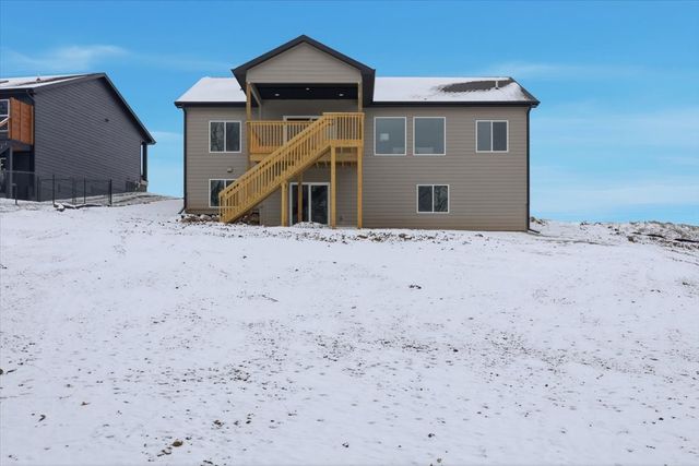 325 S Walnut Drive, Norwalk, IA 50211