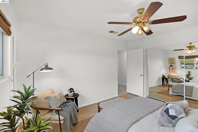 27818 Del Norte Ct, Hayward, CA 94545
