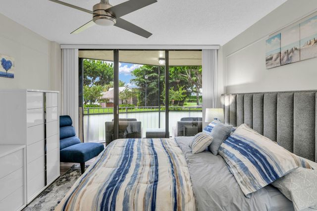 899 Jeffery Street 109, Boca Raton, FL 33487