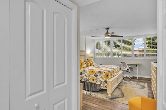 899 Jeffery Street 109, Boca Raton, FL 33487