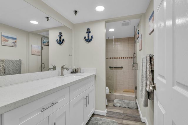 899 Jeffery Street 109, Boca Raton, FL 33487
