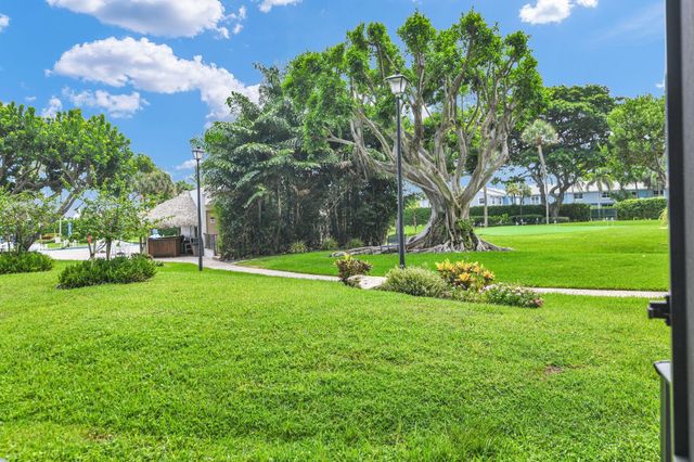 899 Jeffery Street 109, Boca Raton, FL 33487