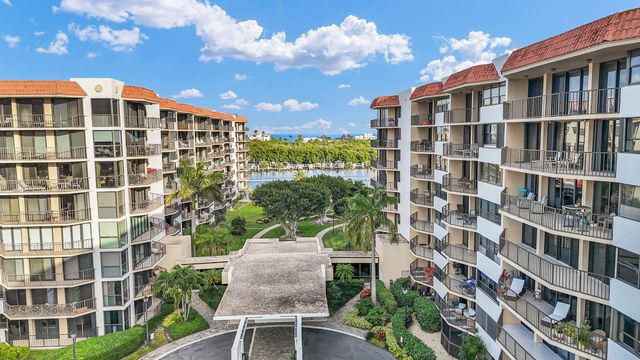 899 Jeffery Street 109, Boca Raton, FL 33487